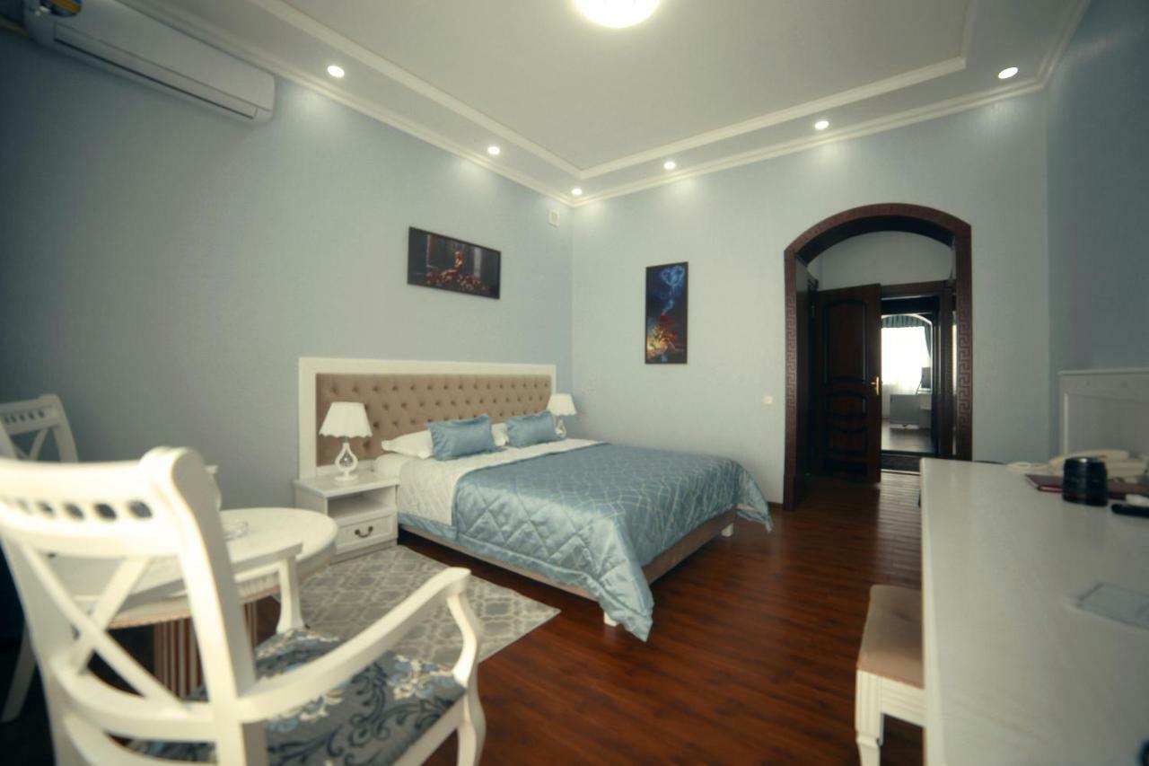 Bravolyuks Hotel جرجانية المظهر الخارجي الصورة