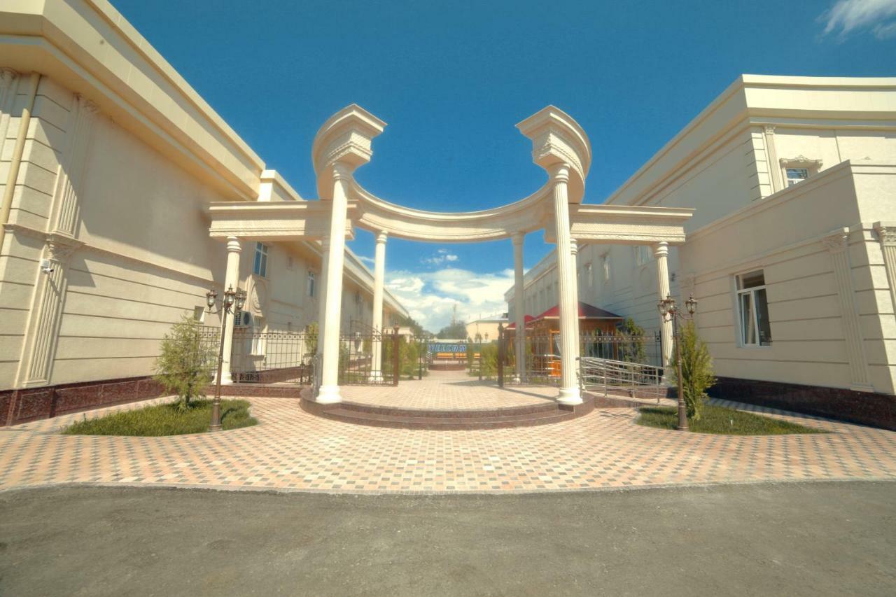 Bravolyuks Hotel جرجانية المظهر الخارجي الصورة