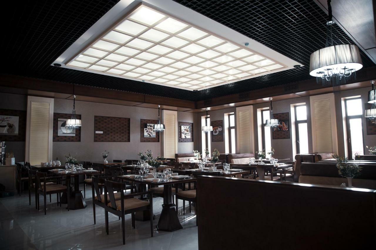 Bravolyuks Hotel جرجانية المظهر الخارجي الصورة